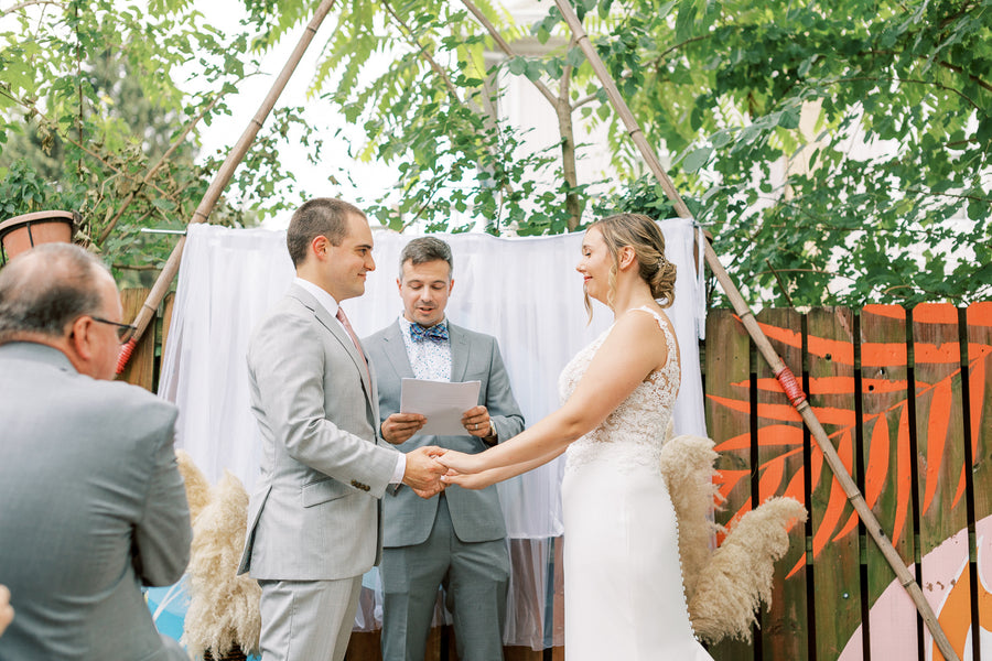 Jenn & Pete’s Classic and Casual Outdoor Wedding